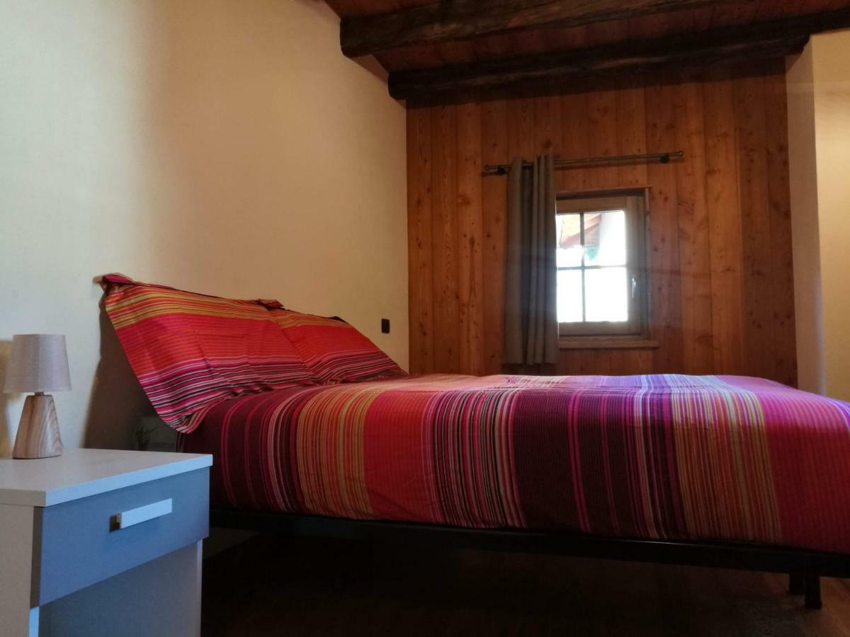 L'atelier Du Temps - Les Greniers Apartment
