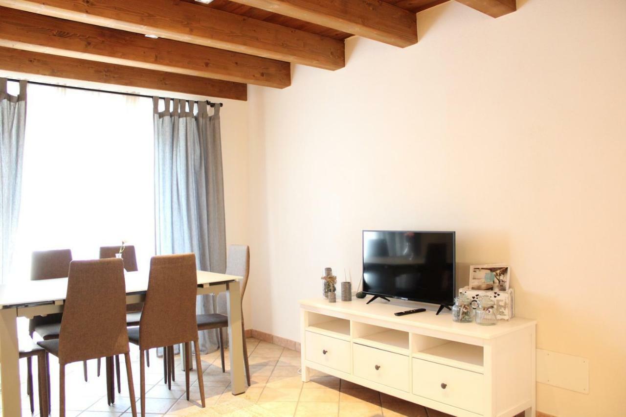 Apartment L'atelier Du Temps - Les Greniers Aosta