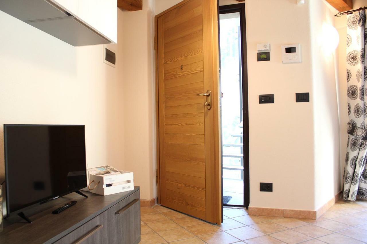 L'atelier Du Temps - Les Greniers Apartment Aosta